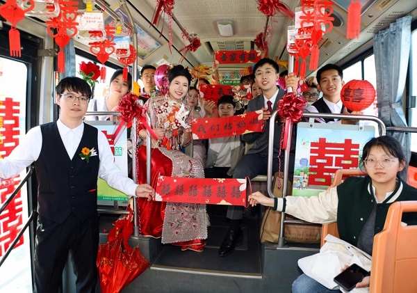 24.10.8婚車(chē)1.jpg