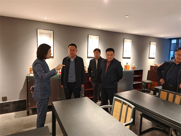 11月17日，洪董陪同汪凱書記一行赴杭州廬境西溪酒店考察調(diào)研1.jpg