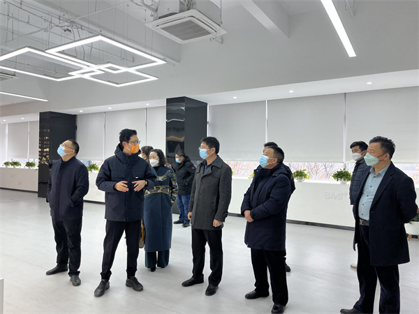 12月31日，詹縣帶隊赴浙江常?？苿?chuàng)產(chǎn)業(yè)發(fā)展有限公司考察調(diào)研“飛地經(jīng)濟”，洪董、余總陪同調(diào)研1。.jpg